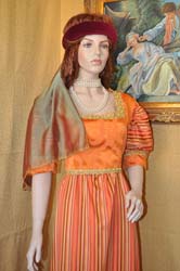 Costumi Storici in offerta Vendita online