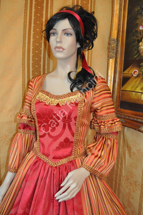 Produzione e Vendita Vestiti di Carnevale (1)