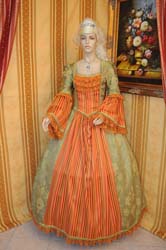 Vestiti di Carnevale su misura (13)