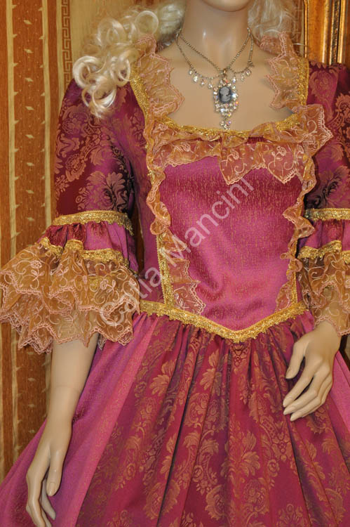 Vendita costumi e vestiti di carnevale (11)