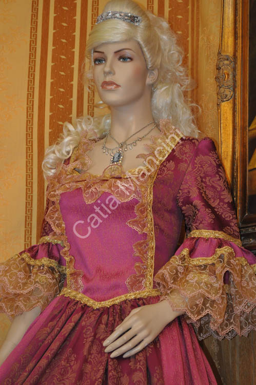 Vendita costumi e vestiti di carnevale (7)