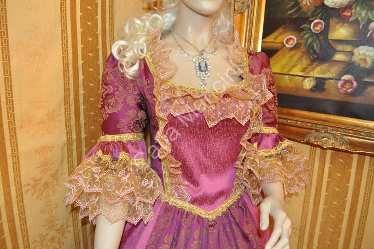 Vendita costumi e vestiti di carnevale (9)