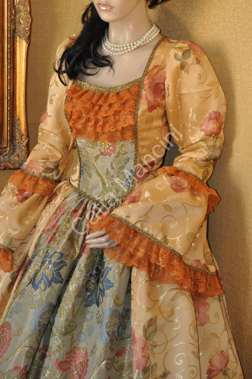 Costume del 700 Veneziano (12)