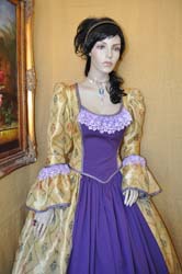Costume Venetian worked by hand wise artisans (2)