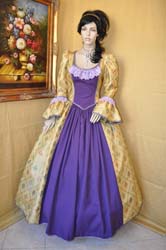 Costume Venetian worked by hand wise artisans
