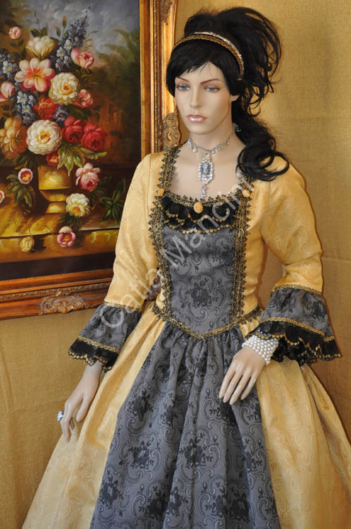 Popular Venetian Costume 1728 (12)
