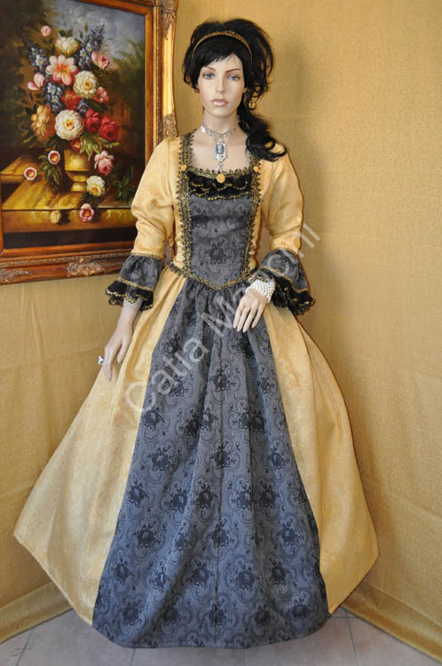 Popular Venetian Costume 1728