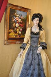 Popular Venetian Costume 1728 (10)