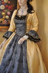 Popular Venetian Costume 1728 (4)