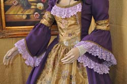 a Venetian woman Costume 1736 (11)