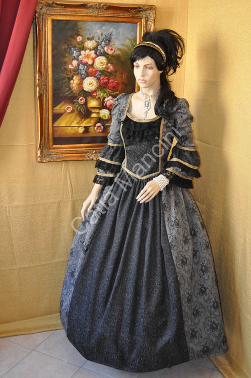 Costume Storico epoca 1738 (15)