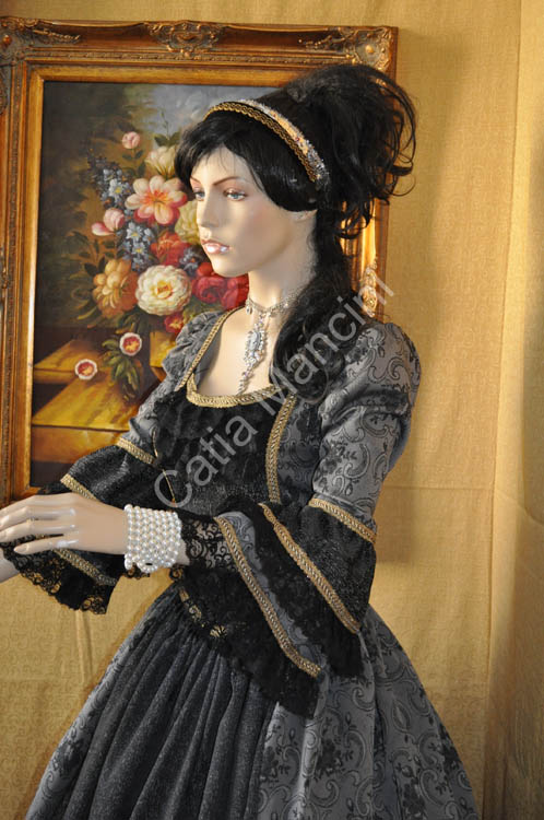 Costume Storico epoca 1738 (4)