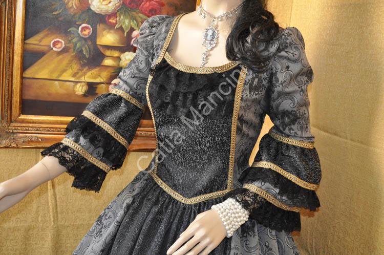 Costume Storico epoca 1738 (5)