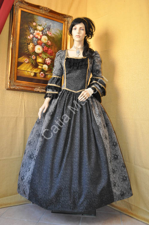 Costume Storico epoca 1738 (8)
