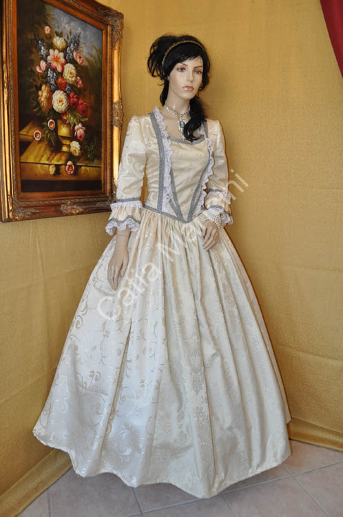 18th century Venetian Costume (1)