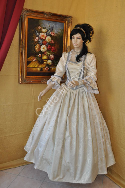 18th century Venetian Costume (13)