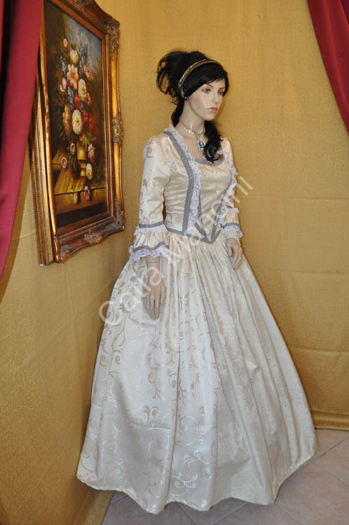 18th century Venetian Costume (2)