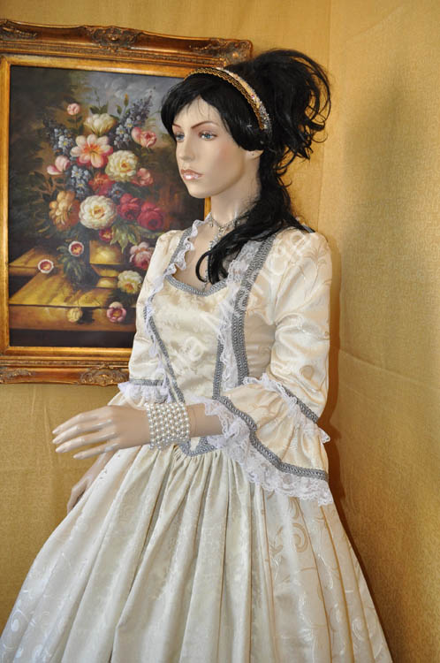 18th century Venetian Costume (3)