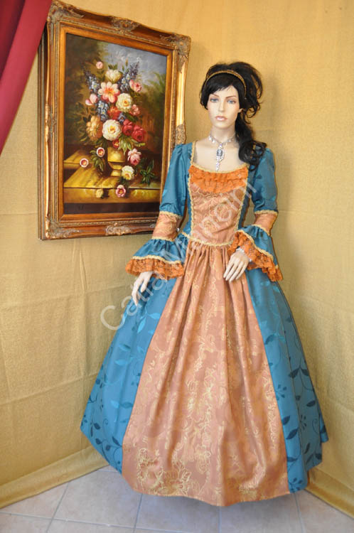 18 century woman costume (1)