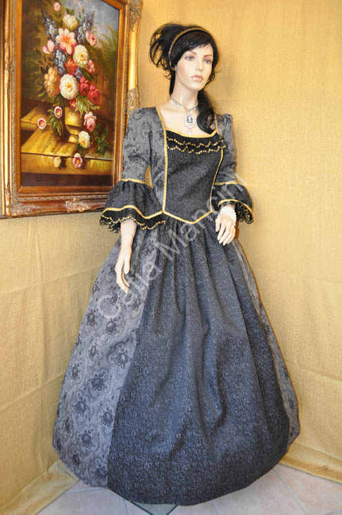 Damigella Veneziana del 1734 (13)