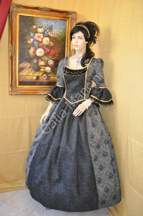 Damigella Veneziana del 1734 (4)