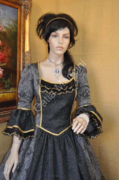 Damigella Veneziana del 1734 (8)