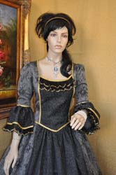 Damigella Veneziana del 1734 (8)