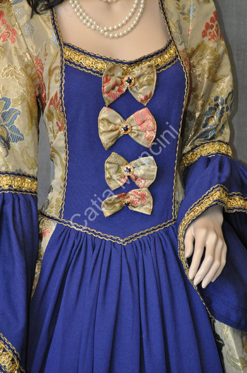 Costume-storico-per-feste-in-maschera (9)