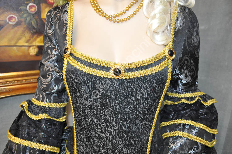 Vestito-tipico-carnevale-veneziano (6)
