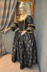 Vestito-tipico-carnevale-veneziano (10)