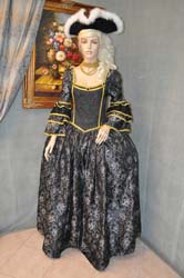 Vestito-tipico-carnevale-veneziano (14)