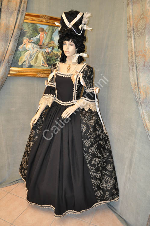 Costume-Carnevale-Dama-Settecento (1)
