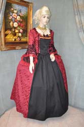 Costume-Storico-Settecento-Veneziano-1700 (1)