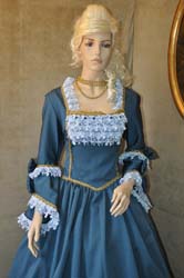 Abiti Storici del 1700 (1)