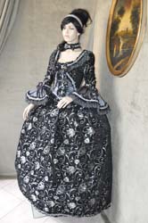 Costume-Storico-Settecento (1)