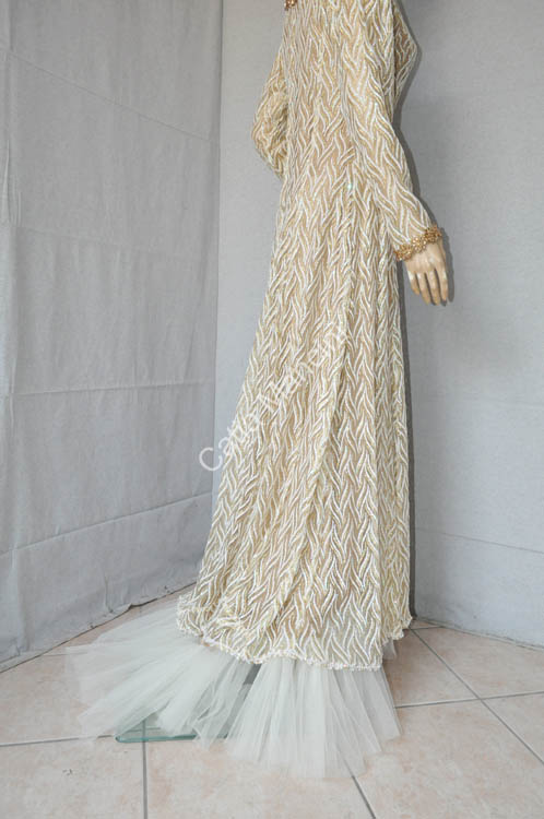 woman dress fashion show (3)