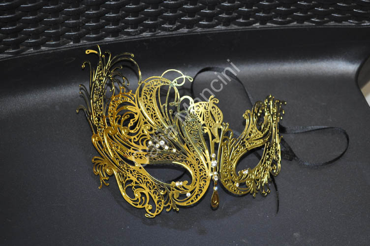 mask gold (9)