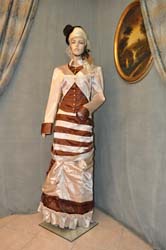 Costume-Storico-del-1880