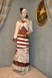 Costume-Storico-del-1880