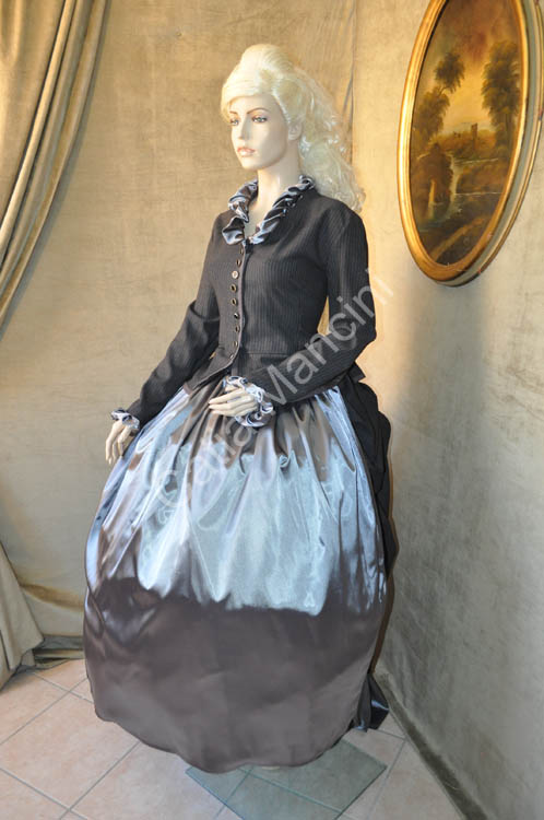 Costume-1812-donna (1)