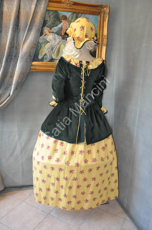 Victorian-Costume-Woman (15)