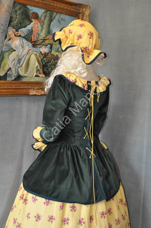 Victorian-Costume-Woman