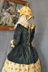 Victorian-Costume-Woman