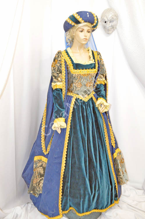 Catia Mancini medieovo costumi (2)