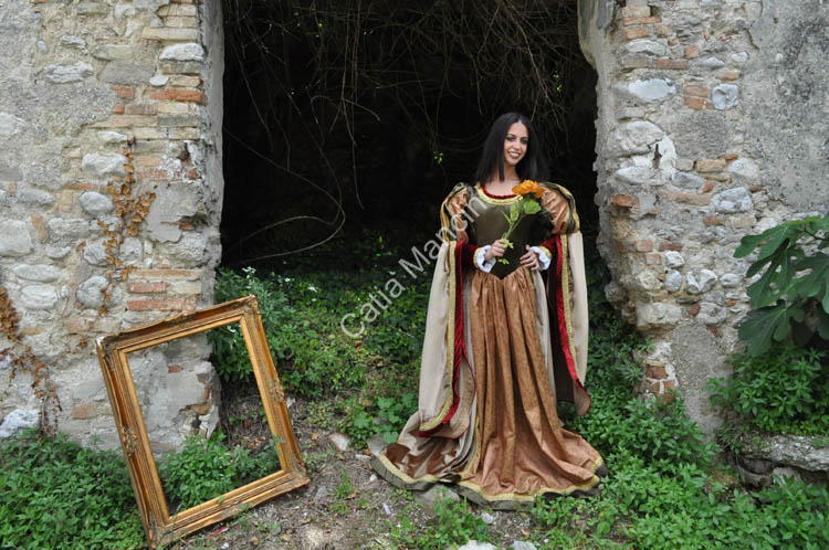 Costume Storico Medioevale Velluto (12)