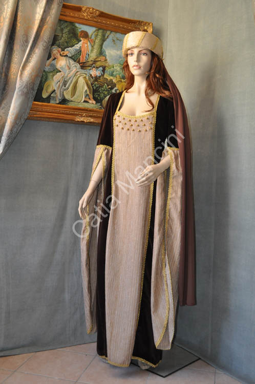 Vestito del Medioevo Femminile (11)