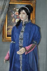 Abito-Medioevale-Costume-del-1300 (1)