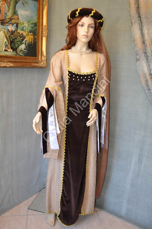 Vestito per cortei Medioevali (15)