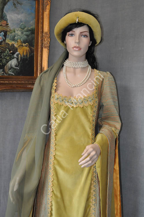 Costume-femminile-del-medioevo (2)