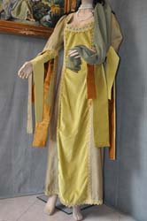 Costume-femminile-del-medioevo